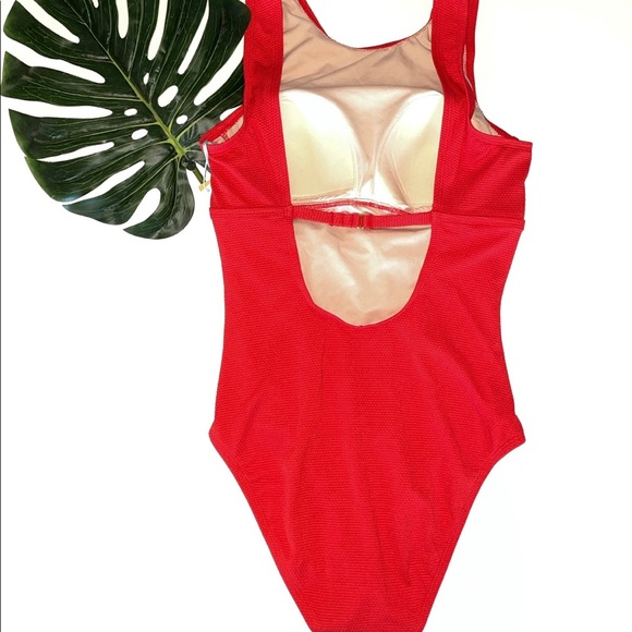 Kona Sol Textured HighCoverage OnePiece Swim Red M - Picture 3 of 8